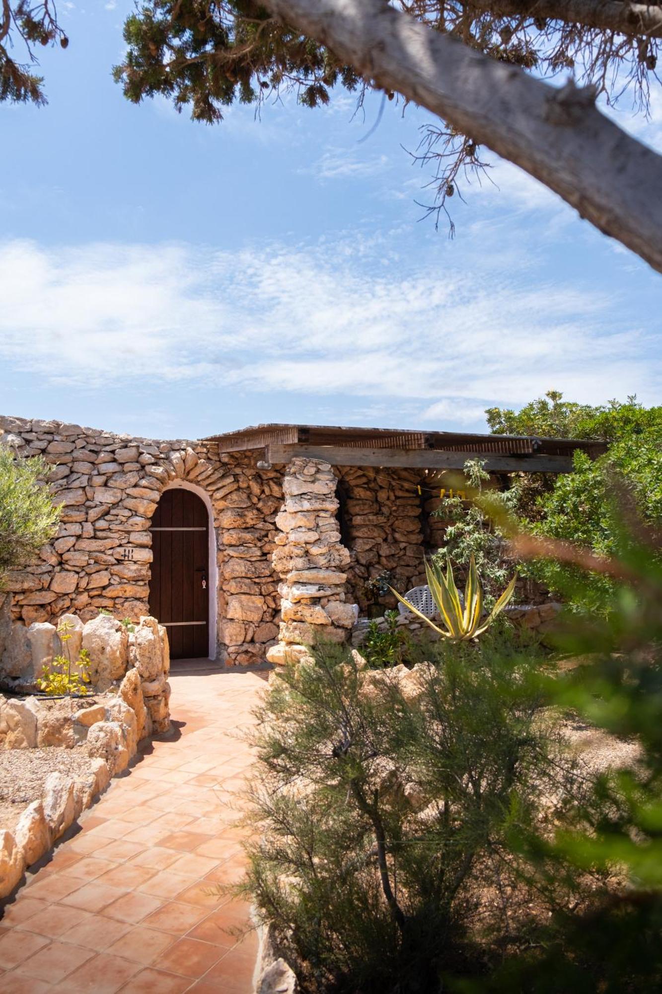 Hotel I Dammusi Di Borgo Cala Creta LMP Exterior foto