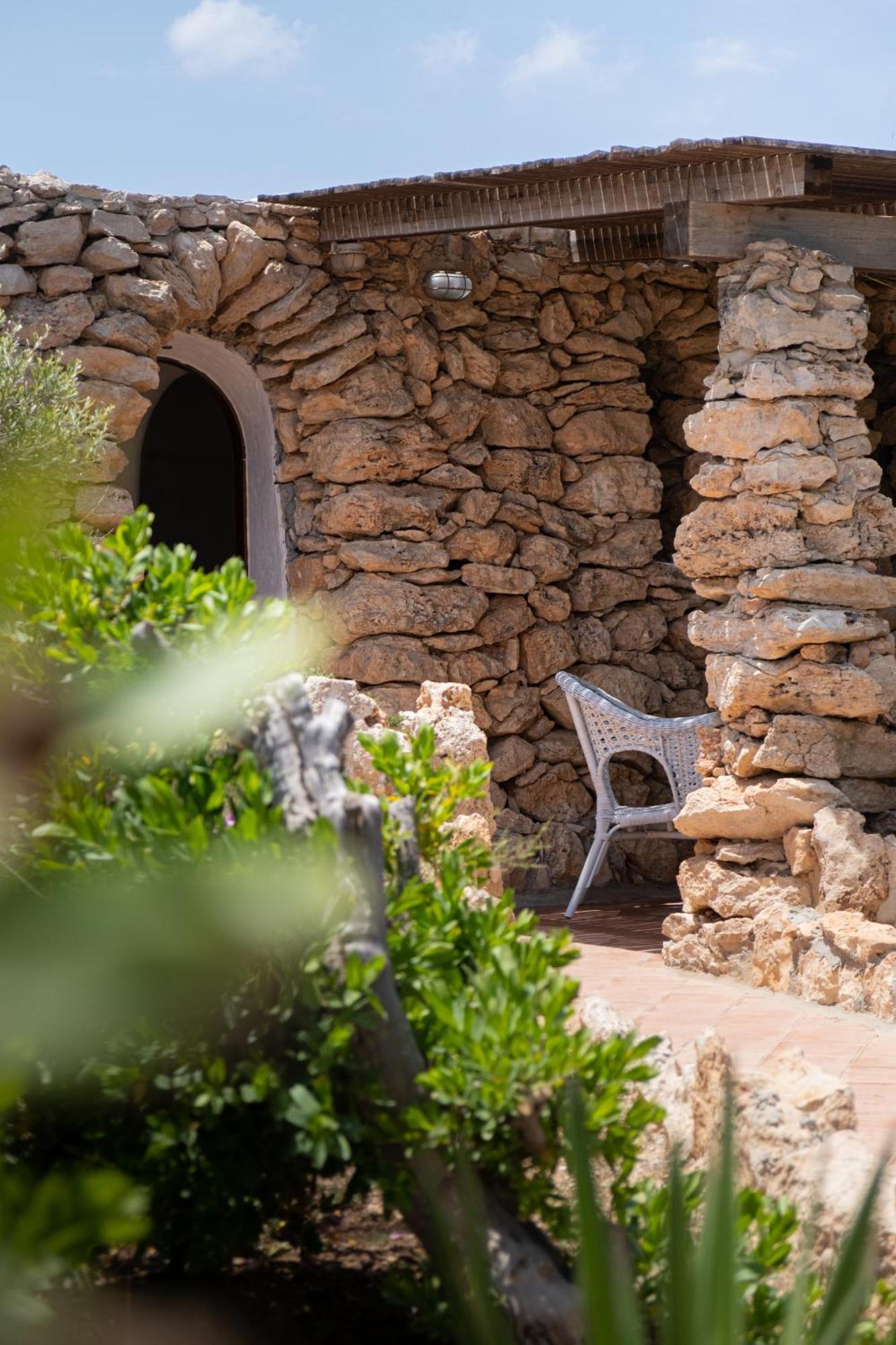 Hotel I Dammusi Di Borgo Cala Creta LMP Exterior foto