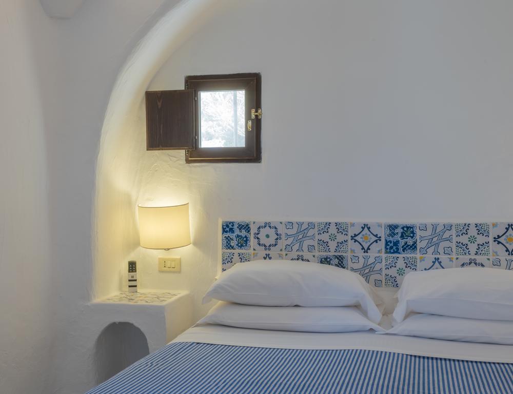 Hotel I Dammusi Di Borgo Cala Creta LMP Habitación foto