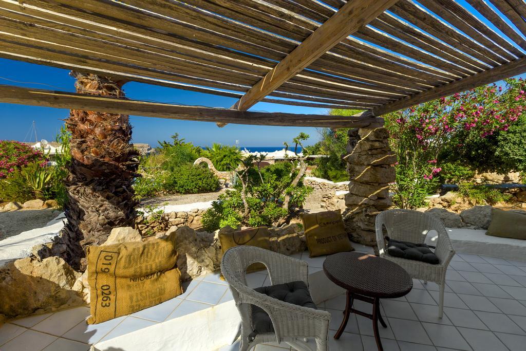 Hotel I Dammusi Di Borgo Cala Creta LMP Exterior foto