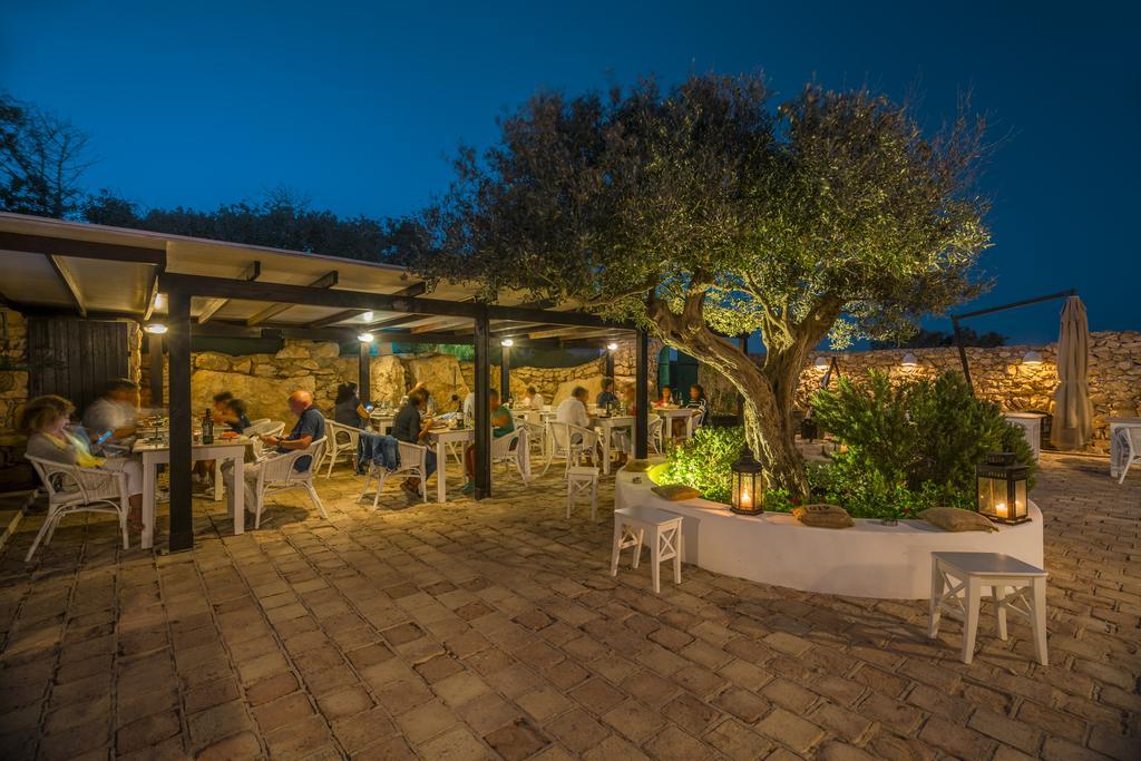 Hotel I Dammusi Di Borgo Cala Creta LMP Exterior foto